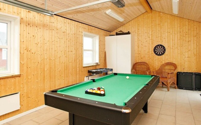 Pretty Holiday Home in Brovst With Whirlpool
