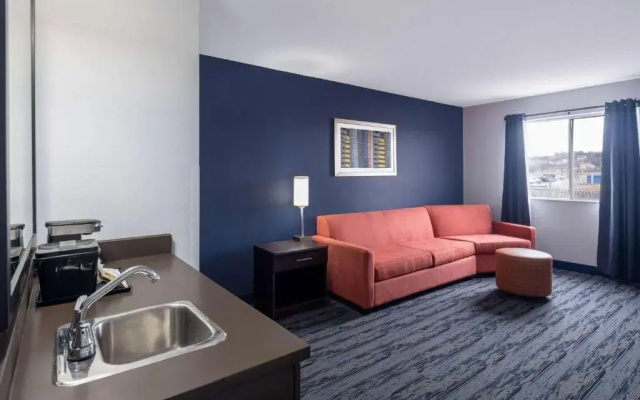 Travelodge Suites Saint John