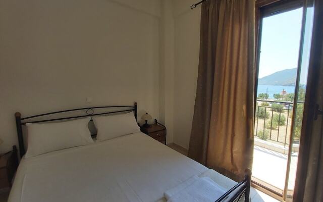 Domaine Papakonstantis Apartments To Let