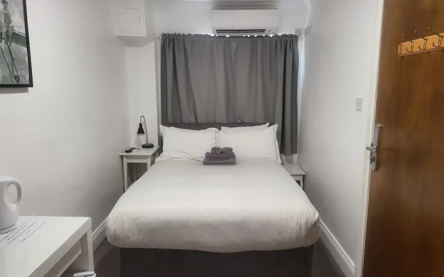 Abbey Point Hotel