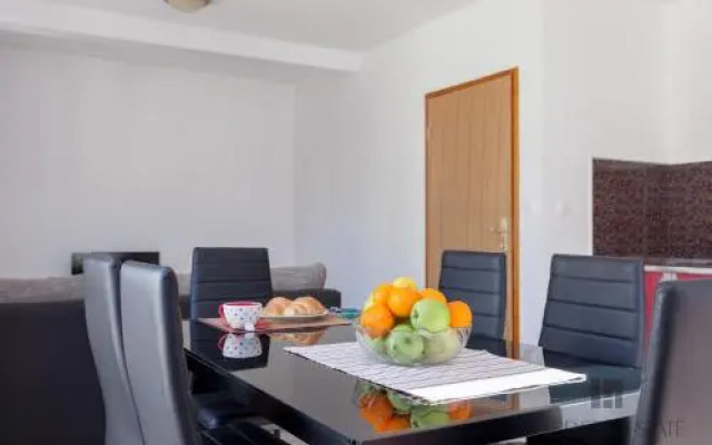 Apartment Miniatus A48