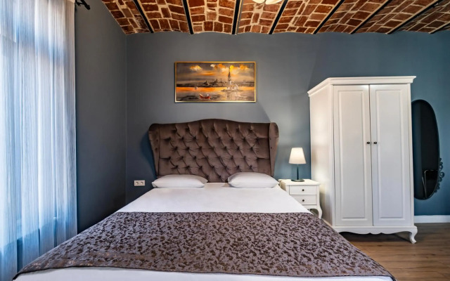 Galata Cicek Suites Hotel