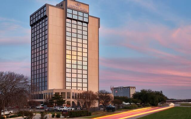 Crowne Plaza Dallas Love Field - Med Area, an IHG Hotel