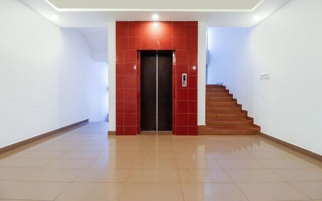 Oyo 28076 Samrudhi Residency