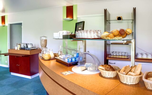 Brit Hotel Le Parc Vichy