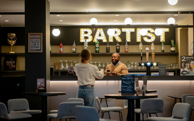 Hotel & Aparthotel Casteau Resort Mons