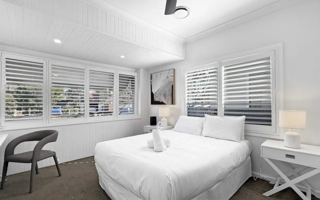 Spacious 3-bedroom Home With Private Pool & BBQ – Guest Rooms – Newcastle