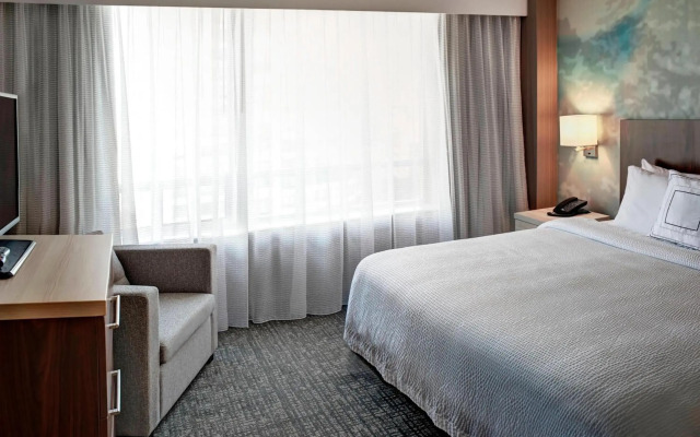 Courtyard by Marriott Downtown Toronto