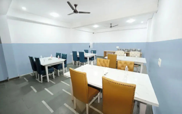 Airport Travel Inn Deluxe