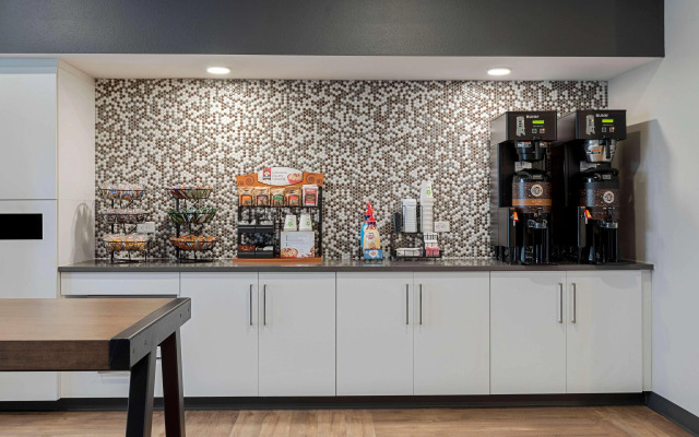 Extended Stay America Premier Suites Savannah Pooler