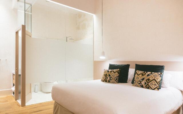 VEINTIUNO Emblematic Hotels - Adults Only