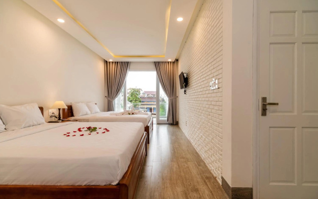 Chi Thanh Villa – Guest Rooms – Da Nang