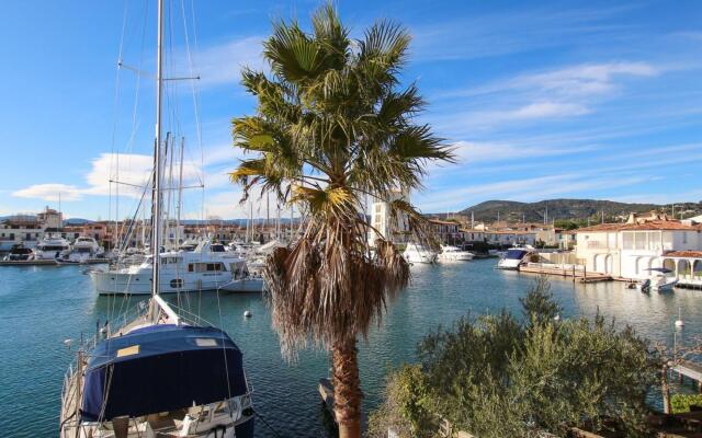 Lovely Holiday Home in Port Grimaud With Terrace