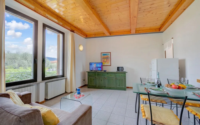 Al Pever - Family Friendly