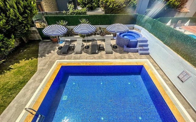 Inviting 3-bedrooms Villa in Ovacik Fethiye Mugla