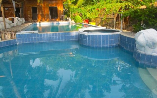 Island French Resort