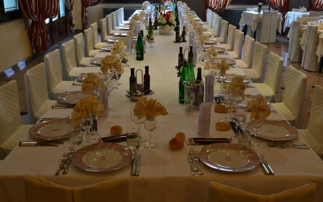 Hotel Diana