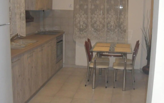 Quiet Stay Sykies Center