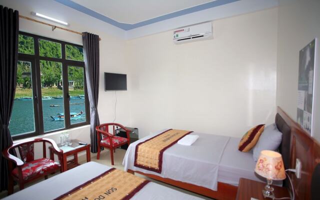 Son Doong Riverside Homestay