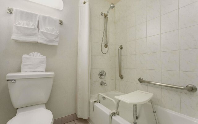 Days Inn San Diego Downtown Convention Center