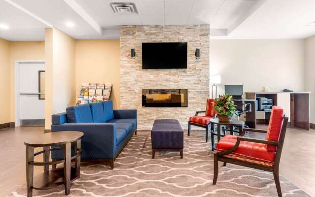 Comfort Inn & Suites