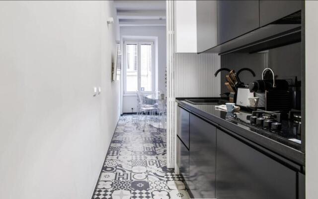 Navona Hi-Tech Apartment
