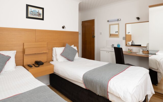 Charing Cross Hotel