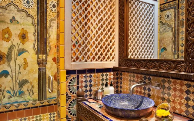 The Inn of The Five Graces