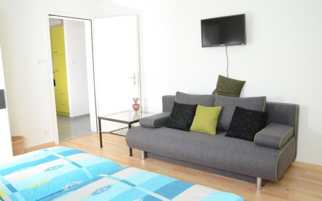 Guesthouse Casa Esperanza Basel