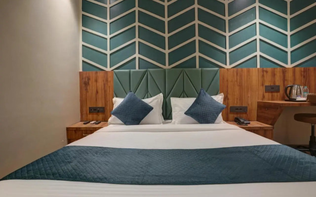 Starville Hotel Andheri MIDC