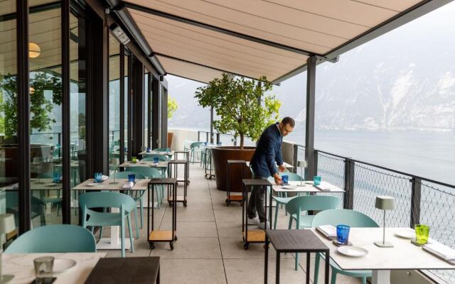 EALA My Lakeside Dream – Adults Only