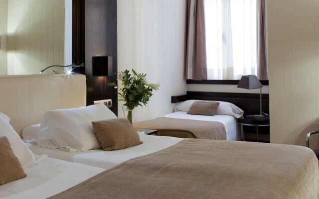 Saray Hotel