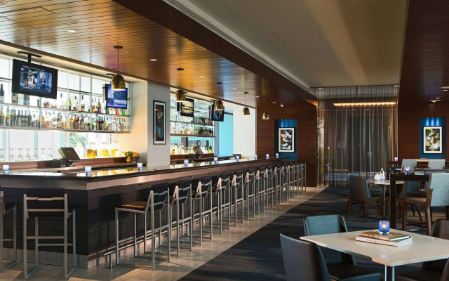 Renaissance Baltimore Harborplace Hotel