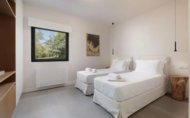 Gaia - A Secret Luxury Hideaway