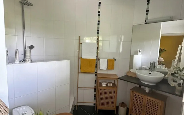 Cahya Lodge