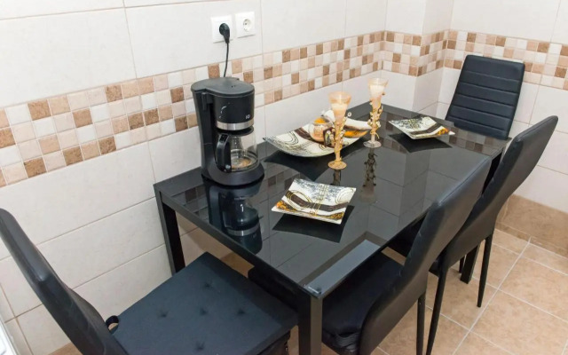 Lianos Apartments Business Class A
