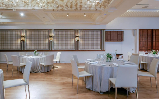 Gran Melia Fenix - The Leading Hotels of the World
