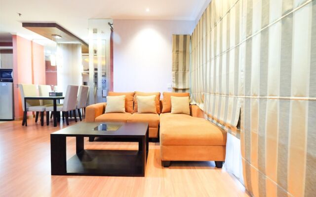 Cozy and Comfy Sahid Sudirman Residence Karet Apartement