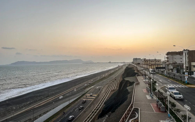 1602 - Exclusive Ocean View Apartment