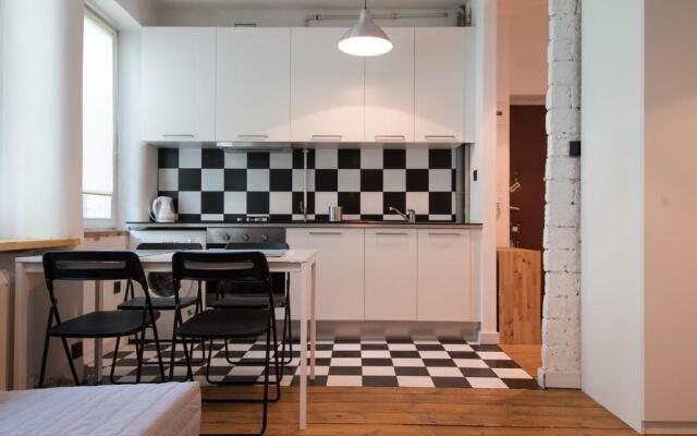 Bizzi LuxProchnika Studio