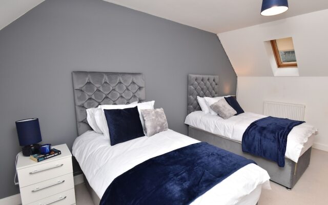Foxley Place - MK City house