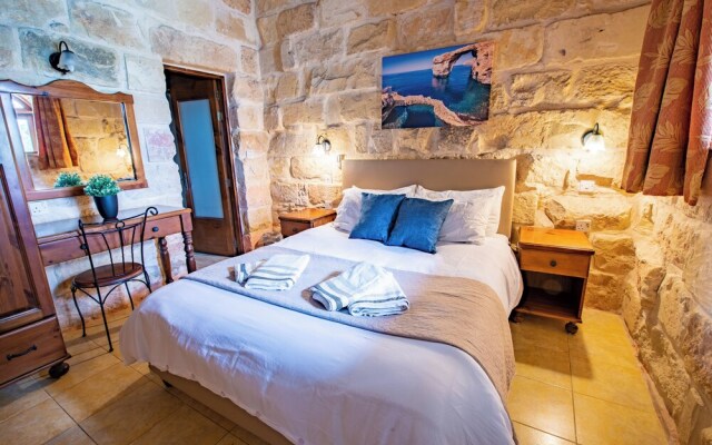 Villa Soldanis 6 Bedroom Villa With Private Pool