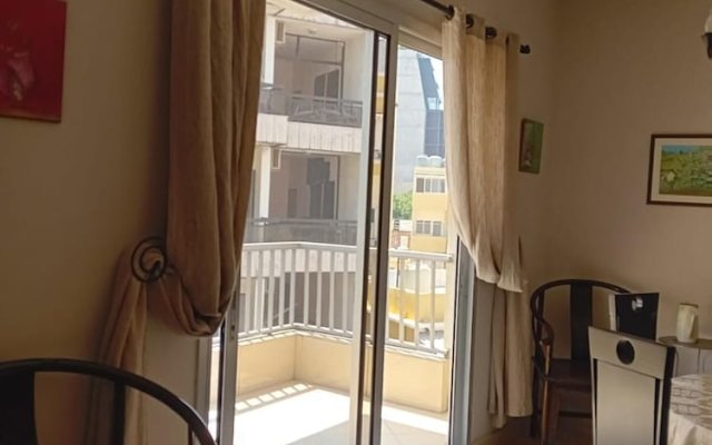 Stunning 2-bed Apartment in Achrafieh Beirut