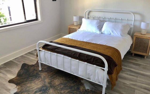 Stylish 3 bedroom house - Close to parks, bars & cafes - Free parking – Guest Rooms – Melbourne