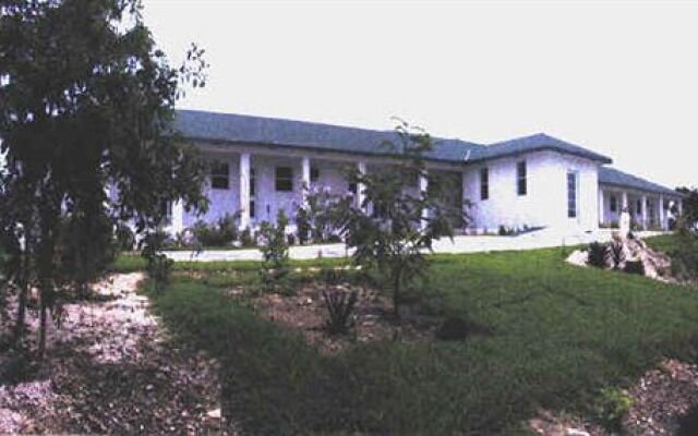 Boogie Pond Lodge