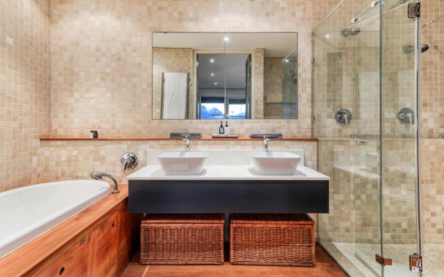 Strathmore House - Camps Bay