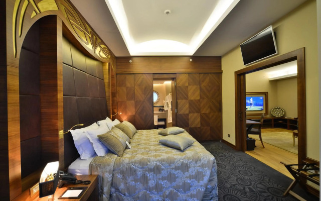 Warwick Ankara