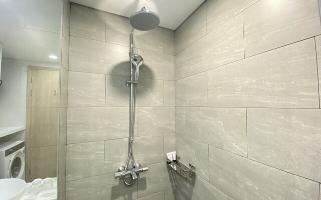 Roygent Parks Hai Phong