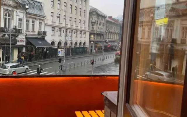 Charming 1937 #Victory Avenue