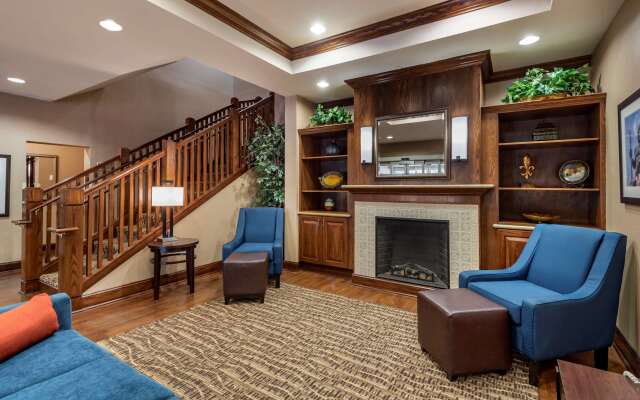 Comfort Inn & Suites Virginia Beach - Norfolk Airport